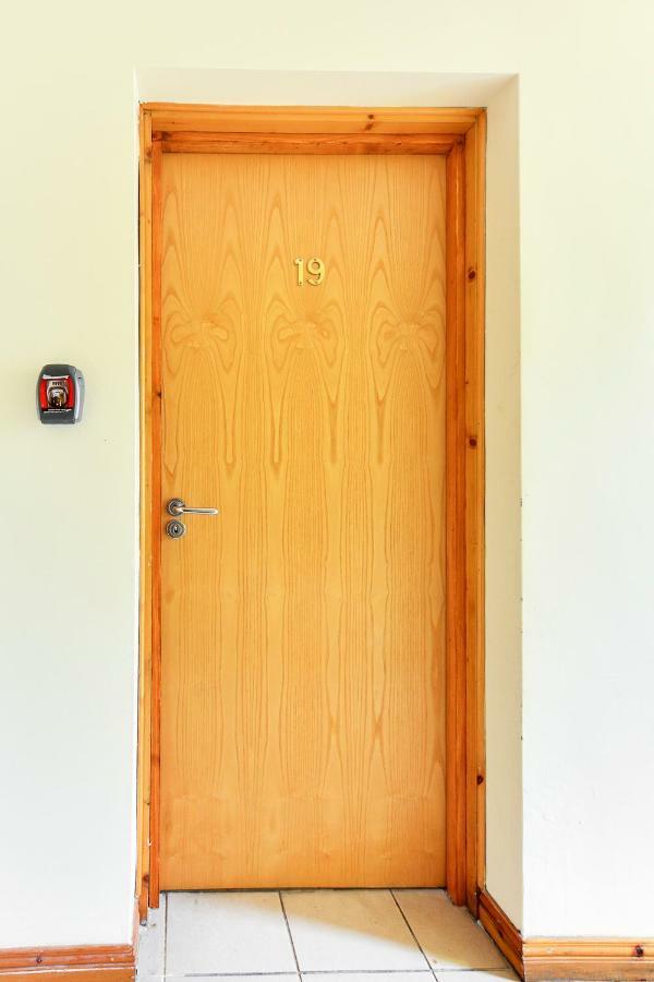 Riverside Apartment Londonderry Exterior photo